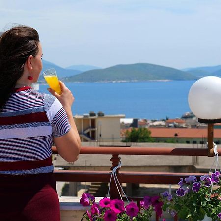 Hotel Eden Саранде Екстериор снимка