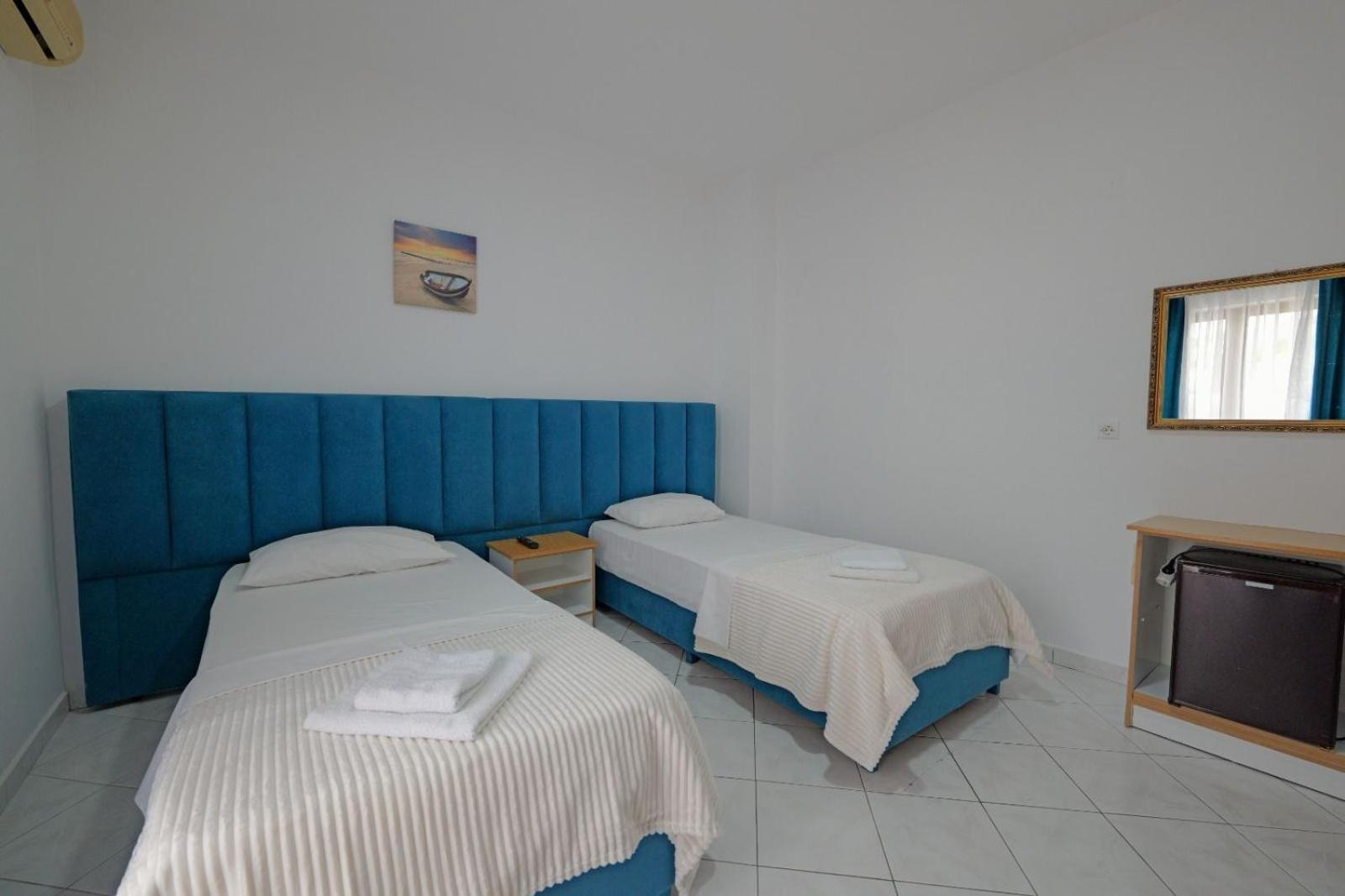 Hotel Eden Саранде Екстериор снимка