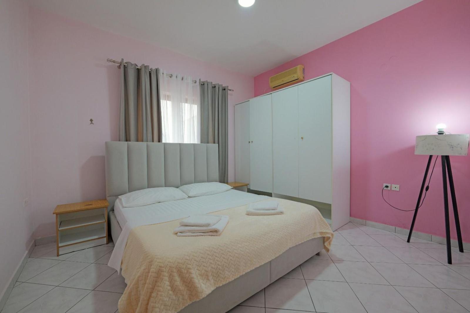 Hotel Eden Саранде Екстериор снимка