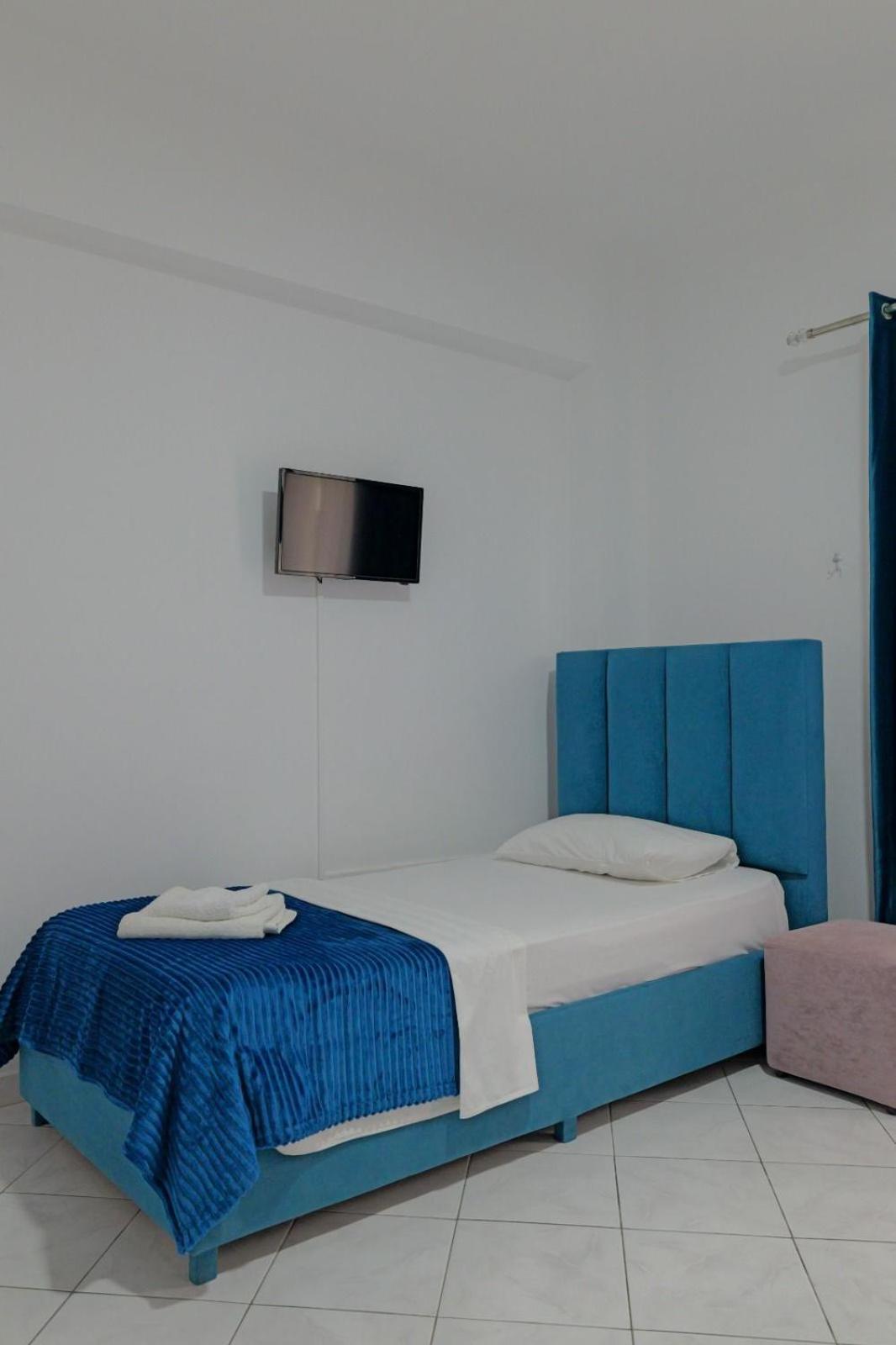 Hotel Eden Саранде Екстериор снимка