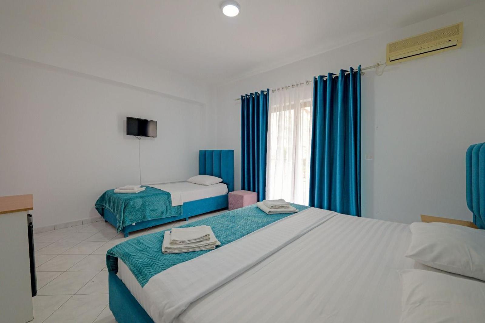 Hotel Eden Саранде Екстериор снимка