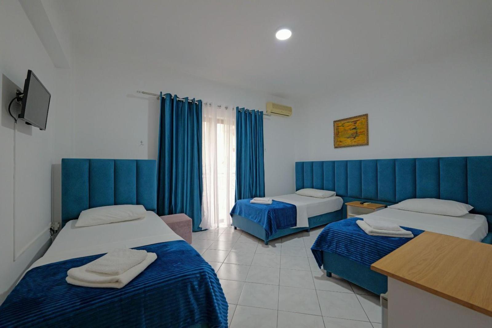 Hotel Eden Саранде Екстериор снимка